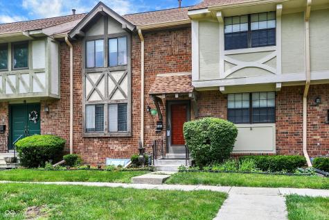 8121 Bromley Place Indianapolis IN 46219
