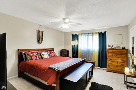 8121 Bromley Place Indianapolis IN 46219