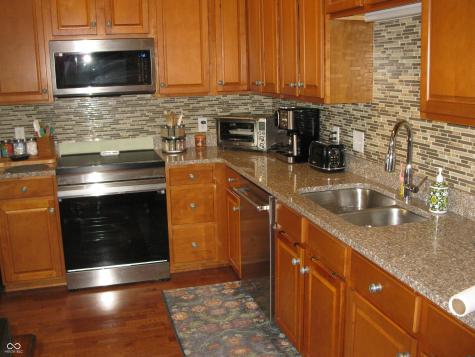 555 Dylan Drive Avon IN 46123