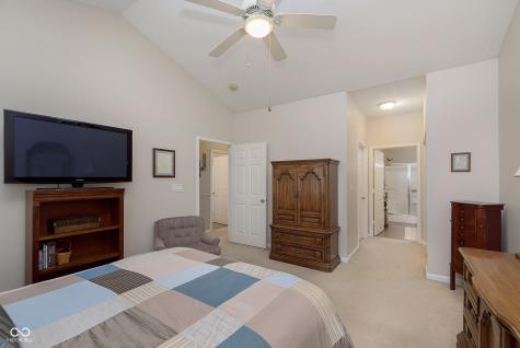 5225 Dunewood Way Avon IN 46123