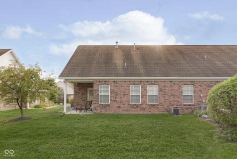 5225 Dunewood Way Avon IN 46123