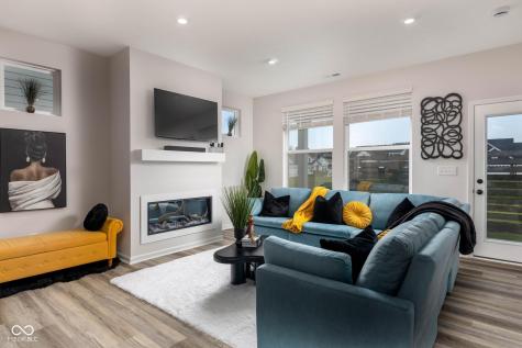 3922 Holly Brook Drive Westfield IN 46062