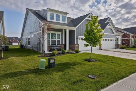 3922 Holly Brook Drive Westfield IN 46062