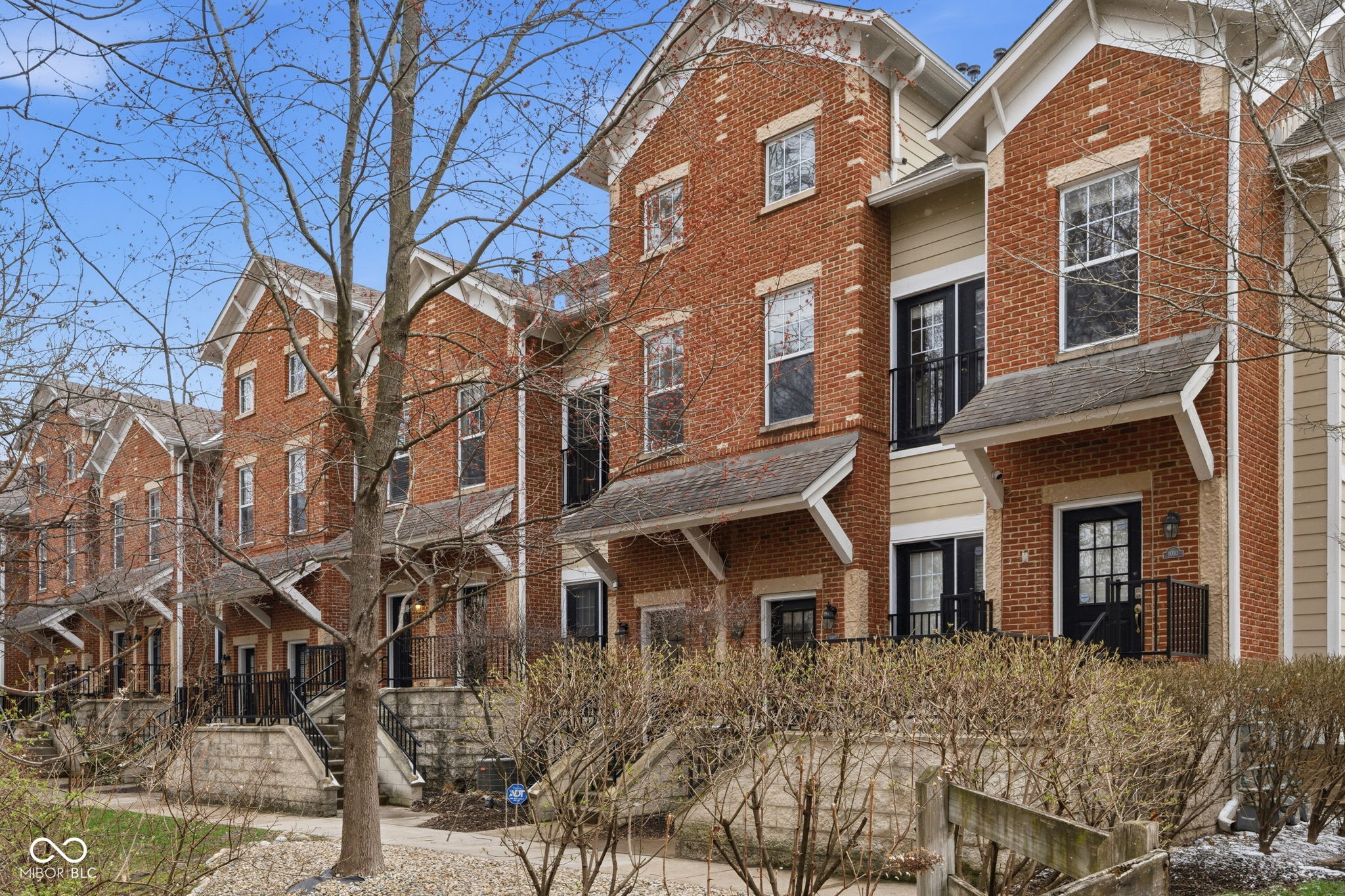 1014 Reserve Way Indianapolis IN 46220