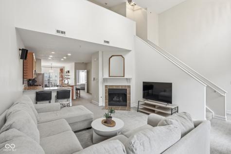 1014 Reserve Way Indianapolis IN 46220