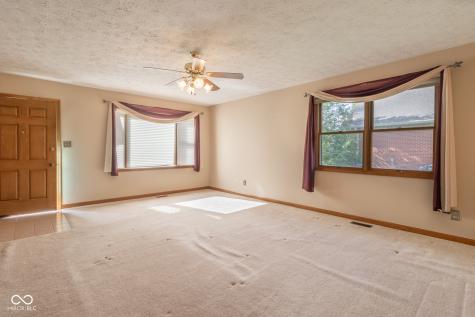 2857 Colony Lake West Drive Plainfield IN 46168