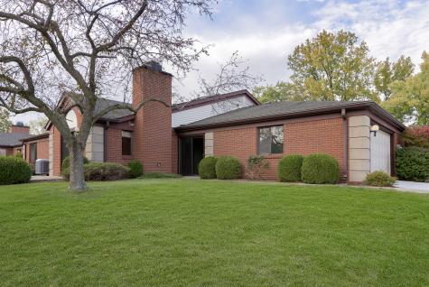 2066 Oak Run Court Indianapolis IN 46260