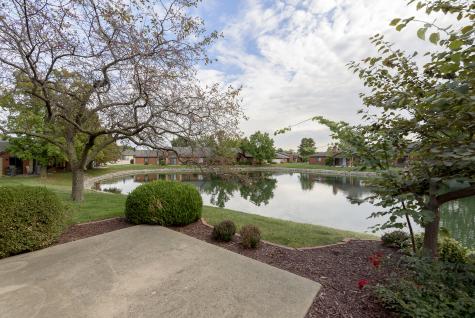 2066 Oak Run Court Indianapolis IN 46260