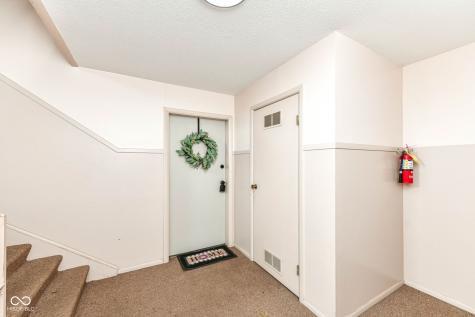 5034 Allisonville Road Indianapolis IN 46205