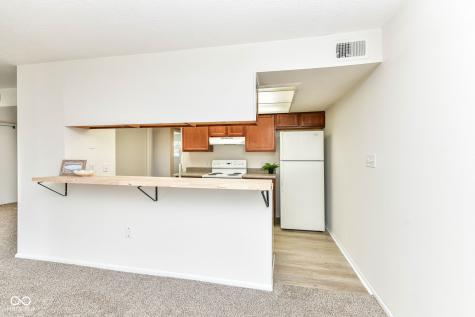 5034 Allisonville Road Indianapolis IN 46205