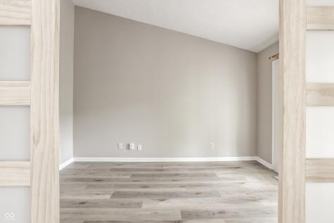 5204 Whipple Wood Court Indianapolis IN 46226