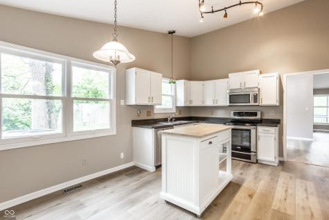 5204 Whipple Wood Court Indianapolis IN 46226