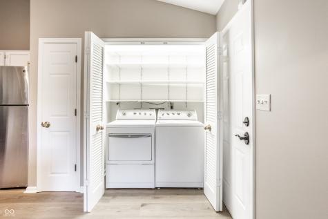5204 Whipple Wood Court Indianapolis IN 46226