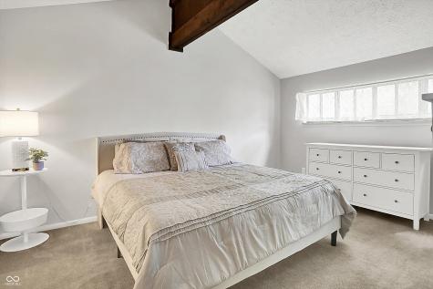 3002 Horse Hill W Drive Indianapolis IN 46214