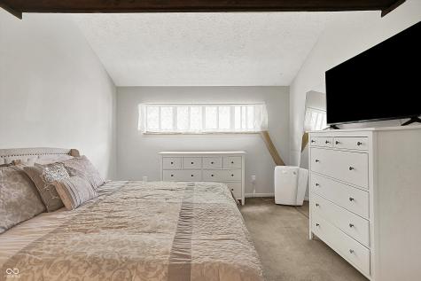 3002 Horse Hill W Drive Indianapolis IN 46214