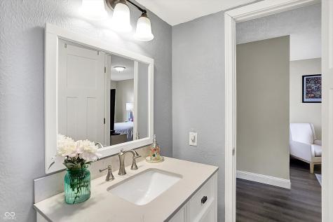 3002 Horse Hill W Drive Indianapolis IN 46214