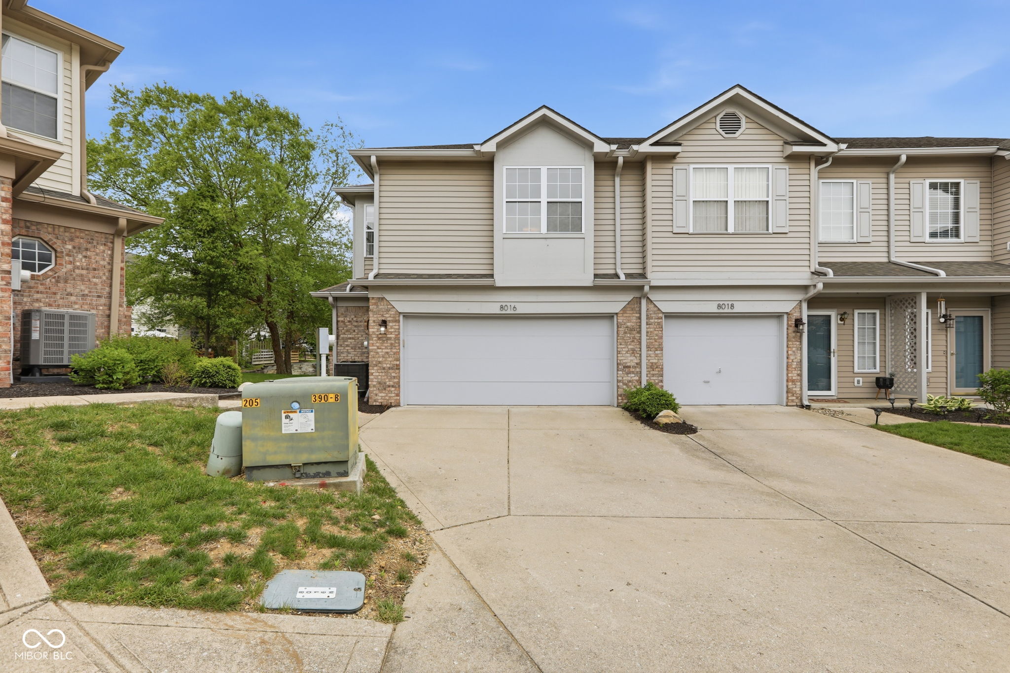 8016 Windham Lake Way Indianapolis IN 46214