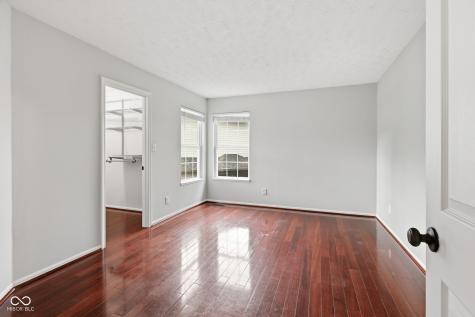 8016 Windham Lake Way Indianapolis IN 46214