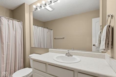 5417 Loggia Way Indianapolis IN 46237