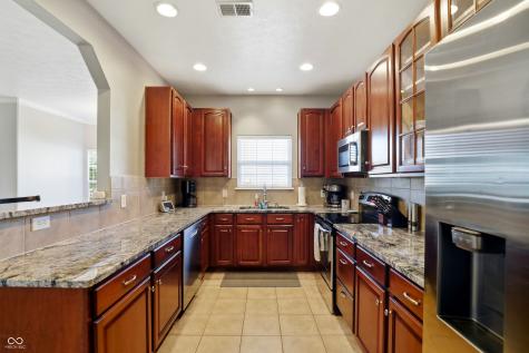 1120 Falcon Ridge Carmel IN 46280