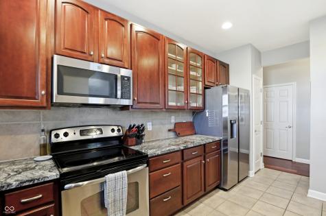 1120 Falcon Ridge Carmel IN 46280
