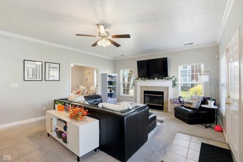 1120 Falcon Ridge Carmel IN 46280