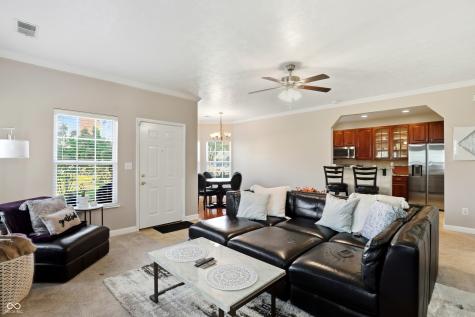 1120 Falcon Ridge Carmel IN 46280