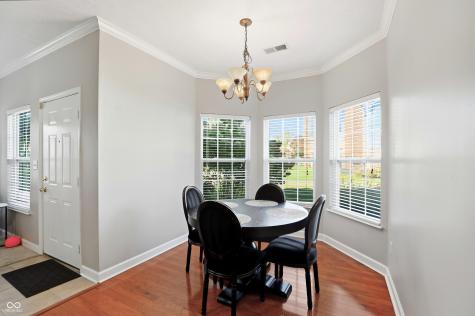 1120 Falcon Ridge Carmel IN 46280
