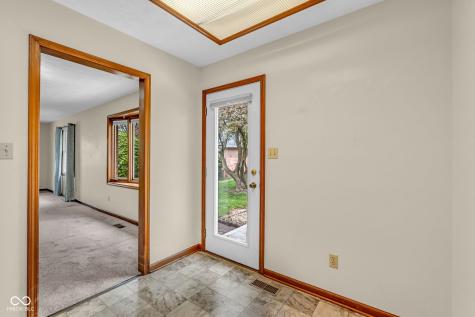 1281 E Holiday Lane Brownsburg IN 46112