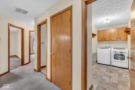 1281 E Holiday Lane Brownsburg IN 46112