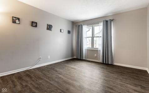 9449 Maple Way Indianapolis IN 46268