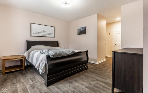 9449 Maple Way Indianapolis IN 46268
