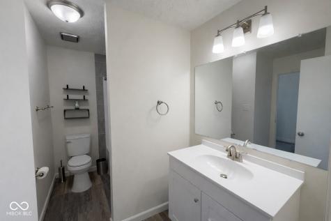 2872 Two Worlds Drive Columbus IN 47201