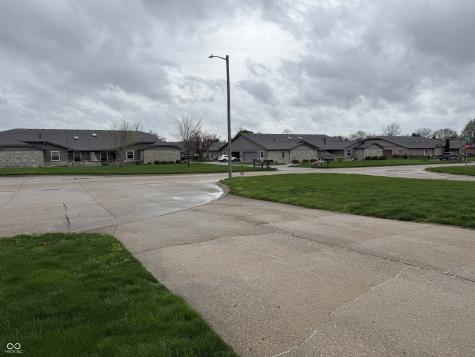 1204 Paradise Way N Greenwood IN 46143
