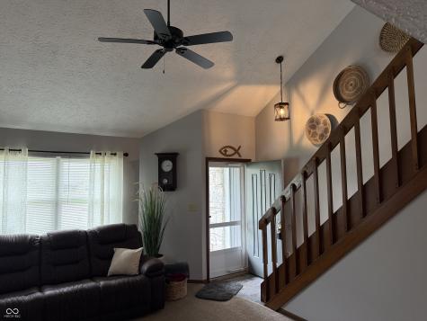 1204 Paradise Way N Greenwood IN 46143