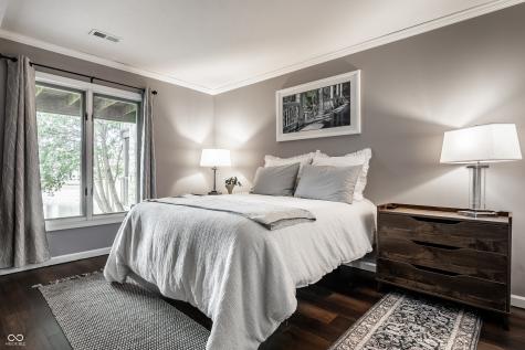 8316 Seabridge Way Indianapolis IN 46240
