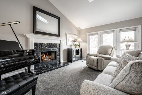 8316 Seabridge Way Indianapolis IN 46240
