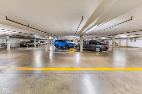 7601 Newport Bay Drive Indianapolis IN 46240