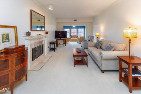 7601 Newport Bay Drive Indianapolis IN 46240