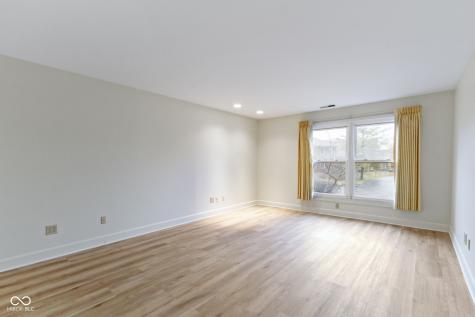 8751 Jaffa Court Drive E Indianapolis IN 46260