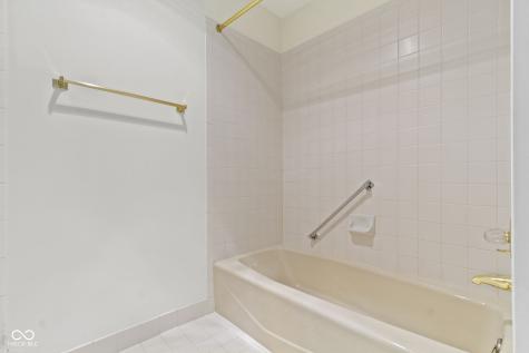 8751 Jaffa Court Drive E Indianapolis IN 46260