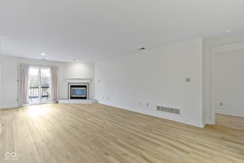 8751 Jaffa Court Drive E Indianapolis IN 46260