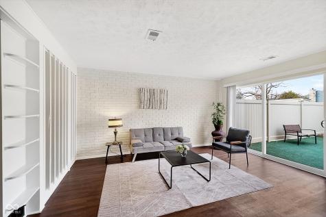 7472 Countrybrook Drive Indianapolis IN 46260