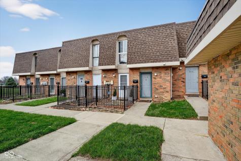 7472 Countrybrook Drive Indianapolis IN 46260