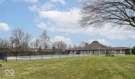 7472 Countrybrook Drive Indianapolis IN 46260