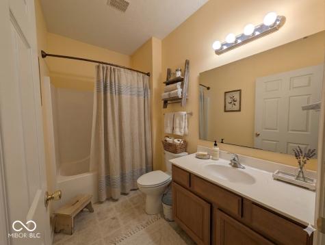 5140 Baltustrol Drive Avon IN 46123