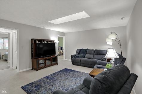 9242 Golden Leaf Way Indianapolis IN 46260