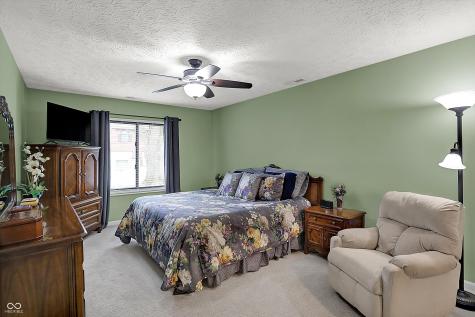 9242 Golden Leaf Way Indianapolis IN 46260