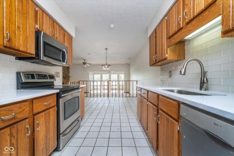 3136 River Bay Drive N Indianapolis IN 46240
