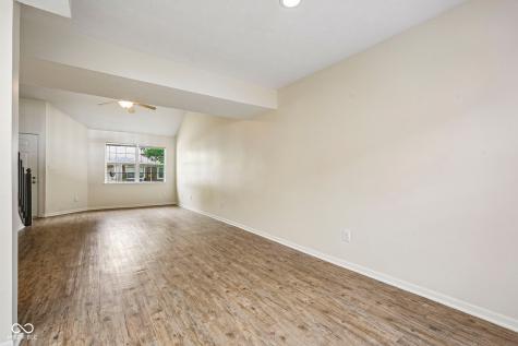 525 Paradise Way E Greenwood IN 46143